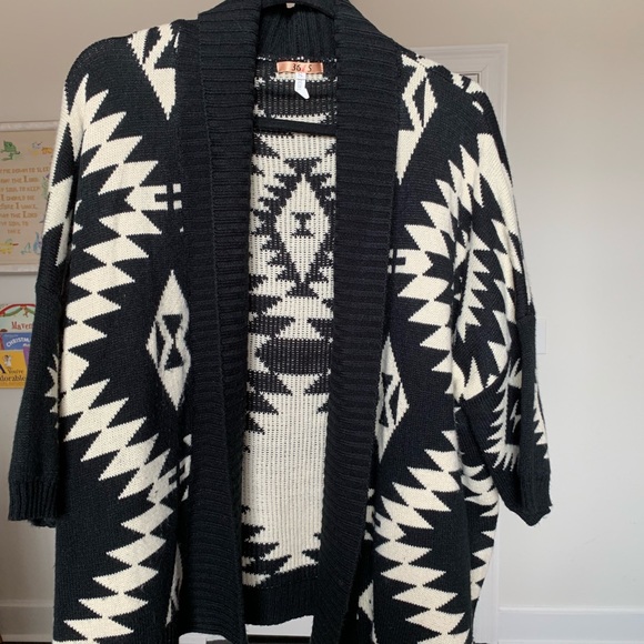 36 Point 5 Sweaters - Southwest sweater
